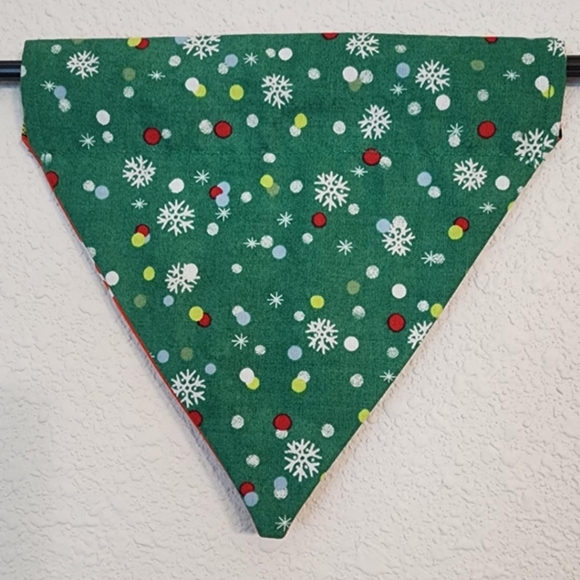 SMALL Red Grinch Dog Bandana - Picture 3 of 3